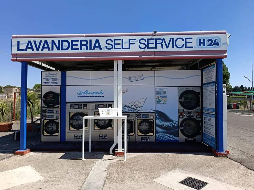 Lavanderia Sottocoperta Corner